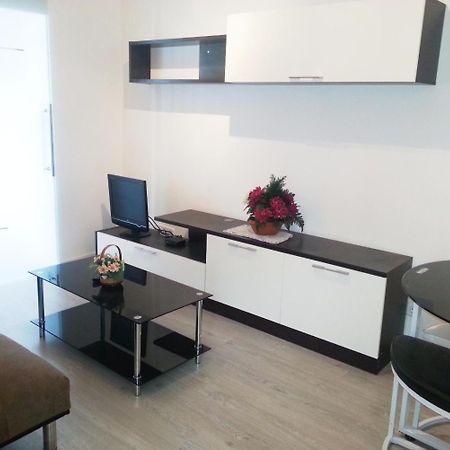 Centro Madrid Rio - Monederos D Apartment Luaran gambar